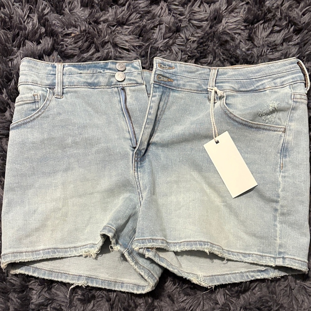 V-Shape Waistband Short Indigo